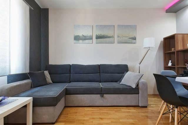 Apartments Romantica 耶塞尼采 外观 照片